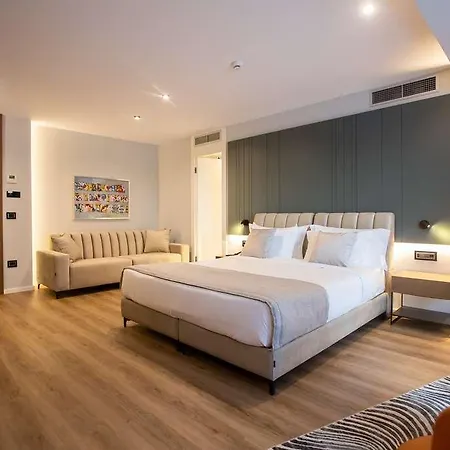 Elisa Affiliated By Melia * 地拉那