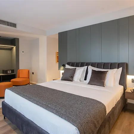 Elisa Affiliated By Melia 地拉那