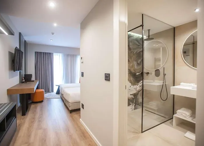 Elisa Affiliated By Melia Tirana